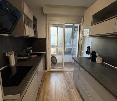 Prado-Perier Appartement | Appartement 2 chambres proche plage