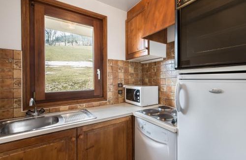 Megeve Appartement | Appartement 2 pièces mezzanine avec balcon, parking et télécabine à proximité à Megève - FR-1-453-51