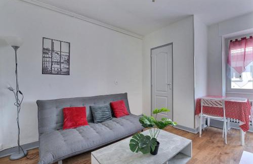 Valentigney Appartement | Appartement 2 pièces plein de charmes - Caroline