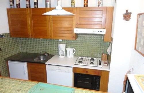 Les Carroz-d'Araches Appartement | Appartement 2 pièces pour 6 personnes, cabine, parking, au cœur du village, proche des pistes - FR-1-572-166