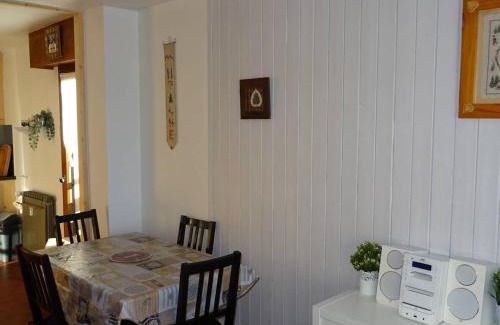 Les Gets Appartement | Appartement 2P lumineux pour 4 pers, balcon sud, à 350m des commerces et télécabines, parking inclus - FR-1-802-2