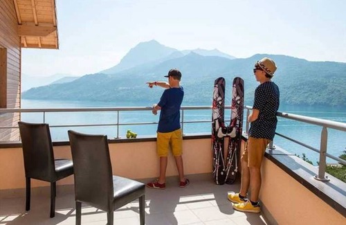 Chorges Appartement | Appartement 3 étoiles - Piscine - efbgic