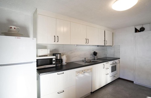 Chatel Appartement | Appartement 3 pièces, 7 pers, centre village, 50 m remontées, balcon, parking, Wi-Fi - FR-1-676-68