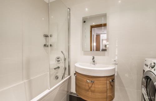 Megeve Appartement | Appartement 3 pièces au centre de Megève, balcon, proche télécabine, Wifi, idéal pour 4 personnes - FR-1-453-53