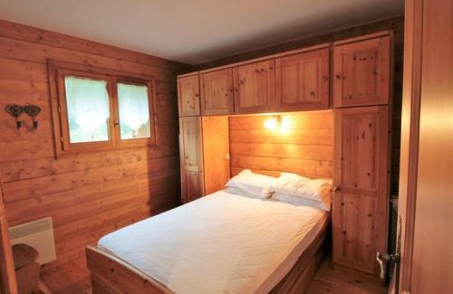 Les Carroz-d'Araches Appartement | Appartement 3 pièces cabine, 6 pers, face au spa et au ski bus, proche pistes et commodités - FR-1-572-45