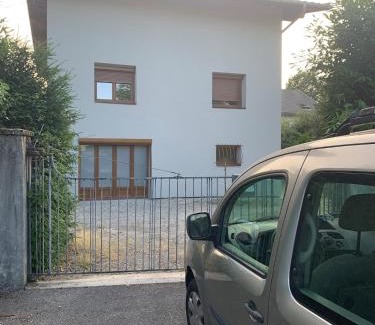 Bonneville Appartement | Appartement 4 pièces dans une maison au calme