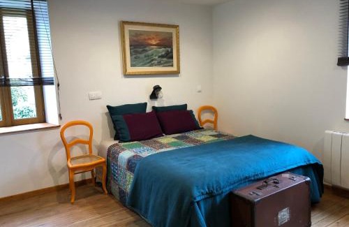 Fay Appartement | Appartement 40m² lumineux avec cuisine équipée, Wi-Fi gratuit, proche mairie et église à Fay - FR-1-410-301
