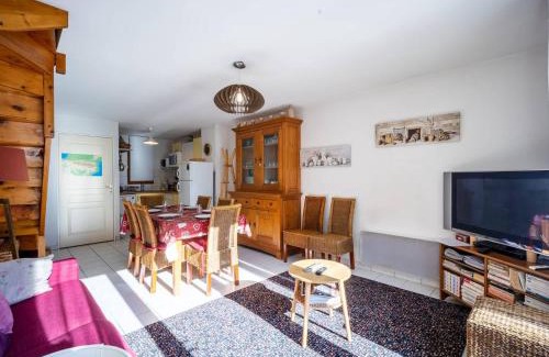 Peyragudes Appartement | Appartement 8 personnes à Génos - Wifi, près du lac - FR-1-695-22