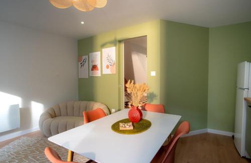 Espaly-Saint-Marcel Appartement | Appartement avec exterieur et parking - Le Puy 5 min