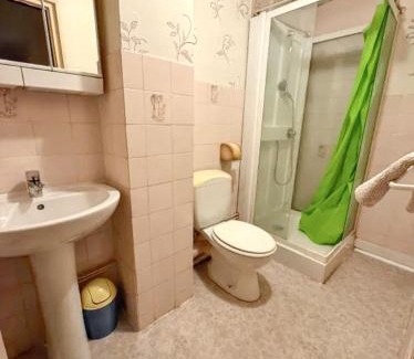 Neris-les-Bains Appartement | Appartement accueillant à Néris-les-Bains - 35 m², terrasse agréable