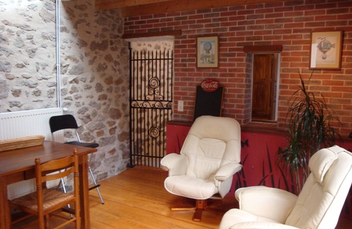 Champeix Appartement | appartement agréable rez de chaussée 35 m2