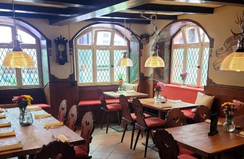 Heddesbach Appartement | Appartement Altstadt, Gasthaus Hirsch