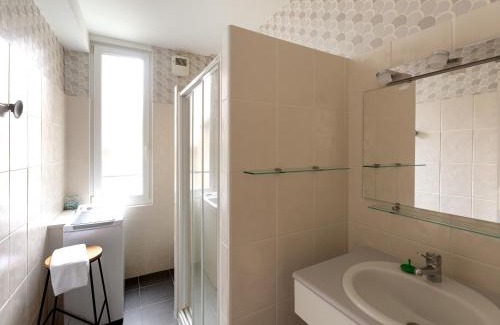 Poincare - Foch - Anatole France - Croix de Bourgogne Appartement | Appartement Art Nouveau Nancy, proche Villa Majorelle - FR-1-584-358