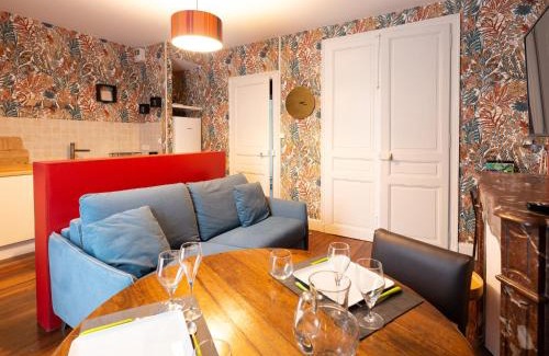 Poincare - Foch - Anatole France - Croix de Bourgogne Appartement | Appartement Art Nouveau Nancy, proche Villa Majorelle - FR-1-584-358