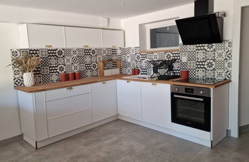 Corconne Appartement | Appartement attenant à notre maison principale