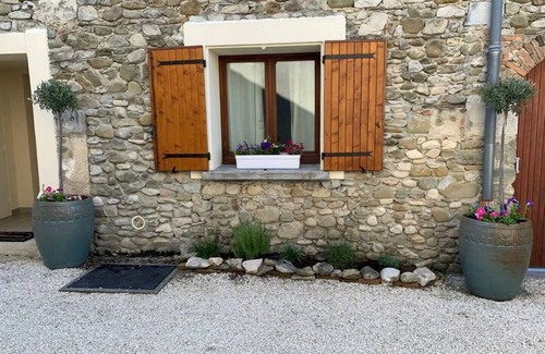 Cleon-d'Andran Appartement | Appartement au centre du village, proche de Montelimar et de Crest