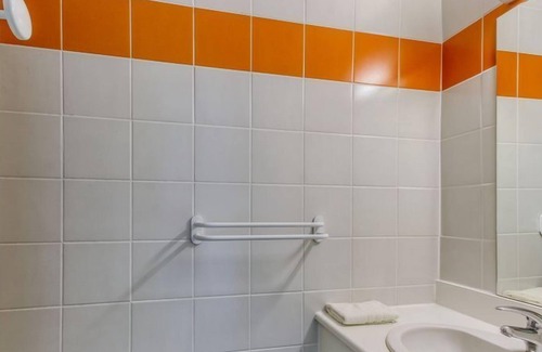 Miremont Copropriété | Appartement au Calme! Kitchenette + Balcon