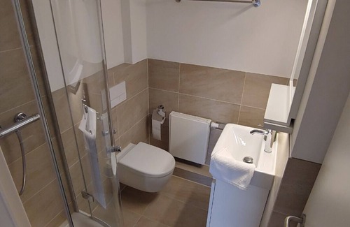 Lank-Latum Appartement | Appartement auf dem Land in Flughafennähe