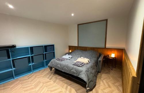 Montaigut-le-Blanc Appartement | Appartement avec terrasse et SPA