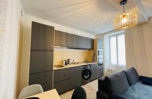 Saint-Jean-d'Angely Appartement | Appartement avec cour privée
