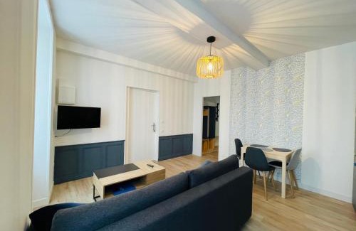 Saint-Jean-d'Angely Appartement | Appartement avec cour privée