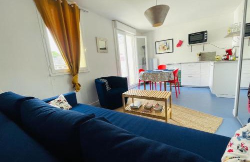 Bielle Appartement | Appartement avec balcon et vue sur les montagnes