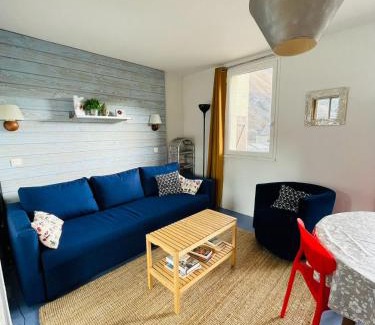 Bielle Appartement | Appartement avec balcon et vue sur les montagnes