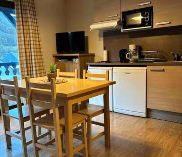 Arreau Appartement | Appartement avec cabine