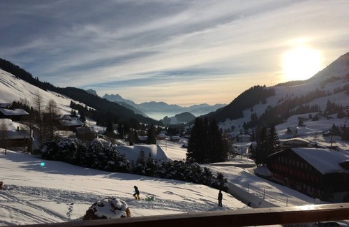 Ormont-Dessous Appartement | Appartement avec vue splendide sur les montagnes et valée du Rhone