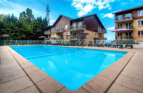 Evian-les-Bains Appartement | Appartement avec piscine Bleu du Lac