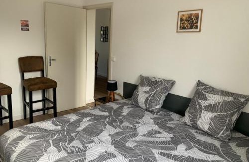 Loures-Barousse Appartement | Appartement avec jardin partagé