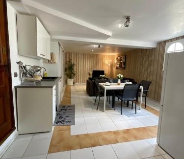 La Farlede Appartement | Appartement avec piscine et barbecue