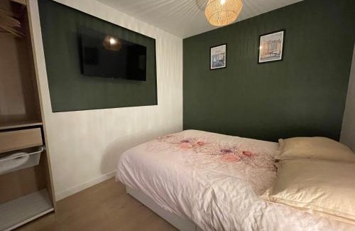 Gare-Jouvenet Appartement | Appartement avec piscine intérieure et Spa dans Rouen