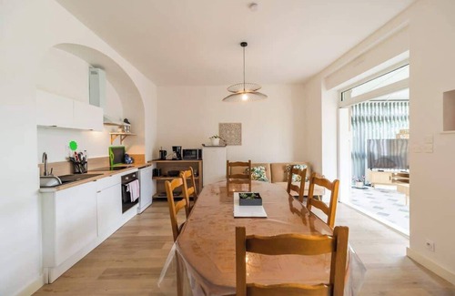 Guingamp Appartement | Appartement avec veranda et 3 chambres, Guingamp