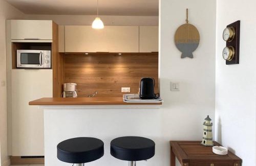 Tregastel Appartement | Appartement avec WIFI à 50m de la plage Coz Pors, Forum et Aquarium à Trégastel - FR-1-368-127