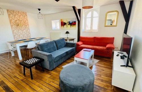 Chalons-en-Champagne Appartement | Appartement coeur centre-ville cosy et chaleureux rue Carnot