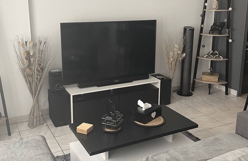 Ozoir-la-Ferriere Appartement | Appartement Chic et Cosy à 30 Minutes de Paris et 25 Minutes de Disney