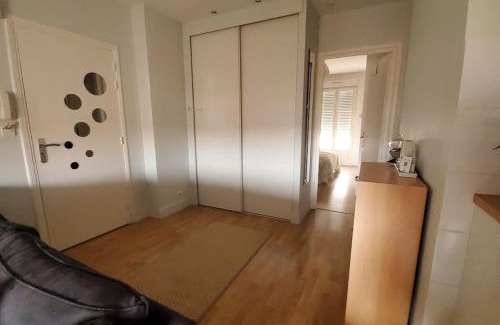 Issoire Appartement | Appartement calme et spacieux avec terrasse à Issoire