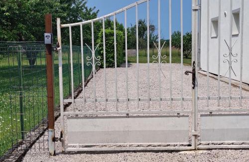 Saint-Ambreuil Appartement | Appartement calme avec jardin