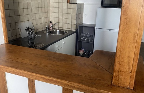 Crepy-en-Valois Appartement | Appartement centre ville 1 chambre, cuisine aménagée