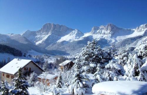 Gresse-en-Vercors Appartement | Appartement chaleureux à Gresse-en-Vercors 43 m² vue montagne