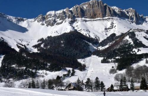 Gresse-en-Vercors Appartement | Appartement chaleureux à Gresse-en-Vercors 43 m² vue montagne