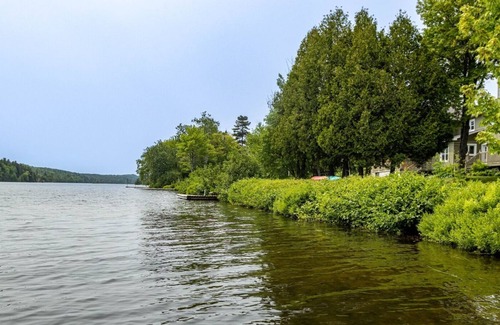 Mont-Carmel Copropriété | Appartement chaleureux face au Lac St-Pierre près de Kamouraska