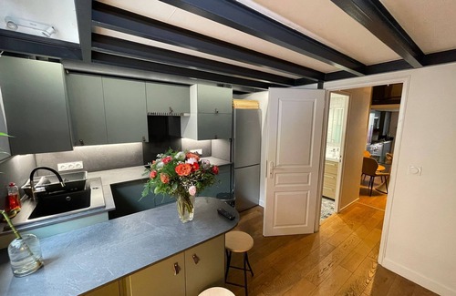 Gares Appartement | APPARTEMENT CHIC PROCHE COMEDIE