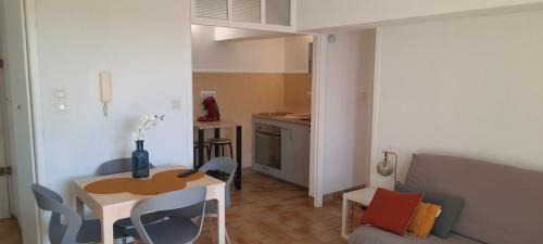 Nyons Appartement | appartement climatisé avec terrasse au coeur de Nyons