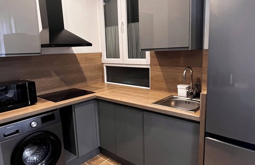 Alfortville Appartement | Appartement confortable au pied de la station du RER,10 min de la Gare de Lyon