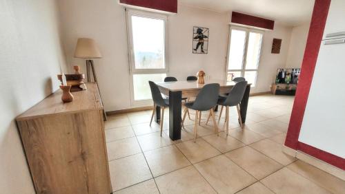Bitche Appartement | Appartement confortable à Bitche, 64 m², parfait pour familles