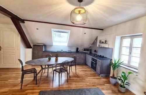 Bitche Appartement | Appartement confortable à Bitche avec jacuzzi, 100 m².