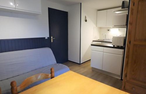 Areches Appartement | Appartement cosy 2 étoiles avec balcon et piscine – Idéal pour 4/5 pers. proche station de ski - FR-1-342-250