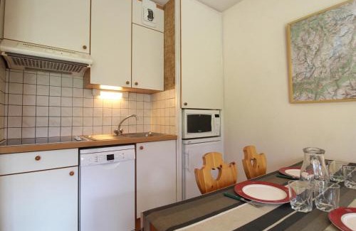Lanslevillard Appartement | Appartement cosy 4 pers avec WIFI et parking à Lanslevillard - FR-1-508-183